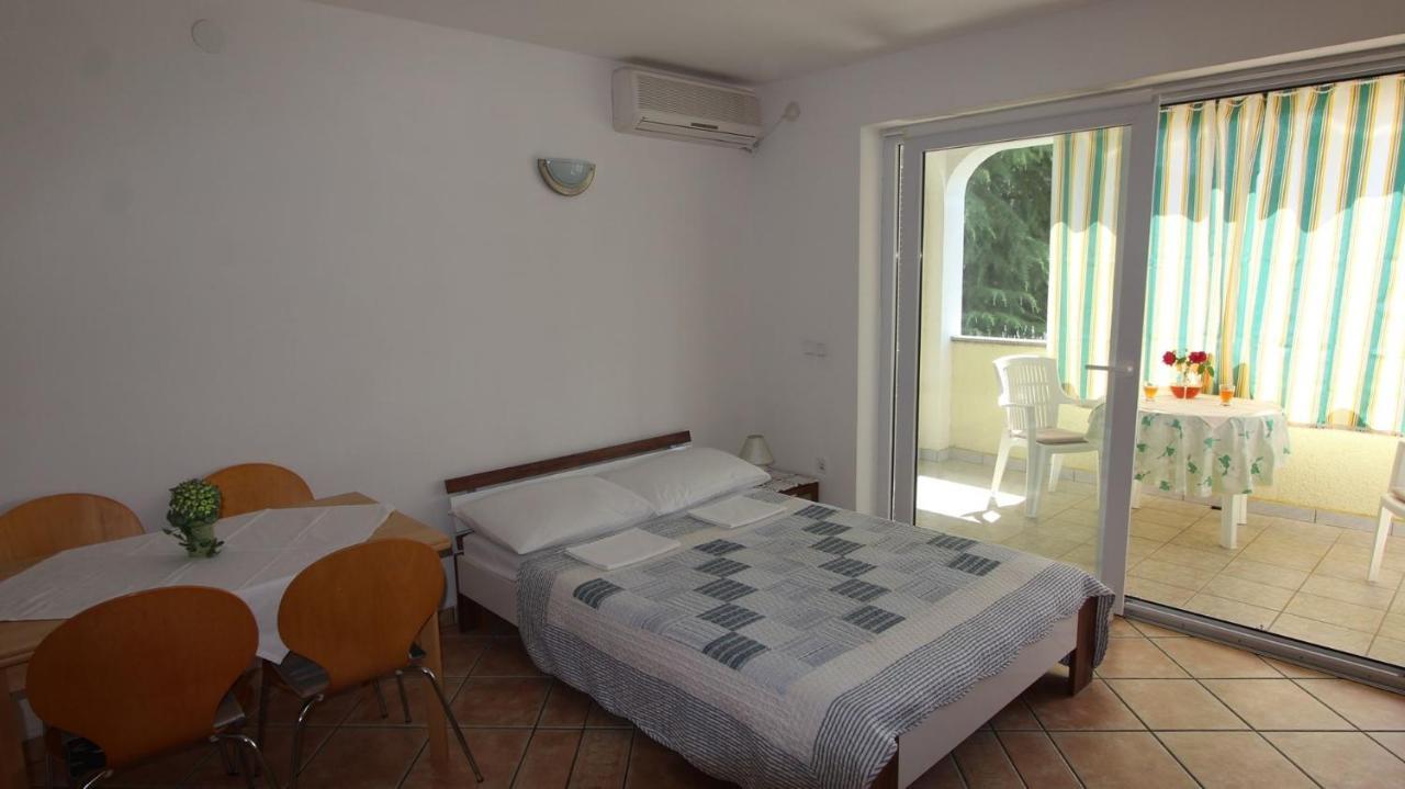Apartments Grahovac มาลินสกา ภายนอก รูปภาพ